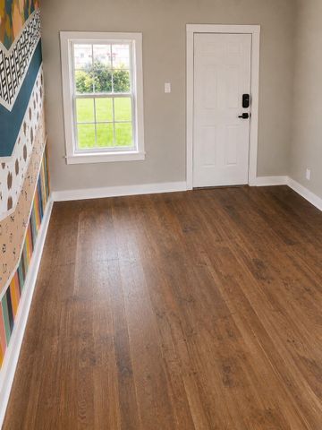 424 Thomas Street, Clute, TX 77531