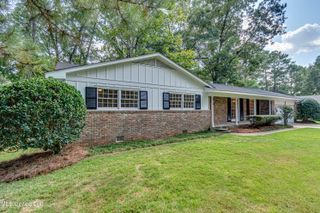 651 Newland Street, Jackson, MS 39211