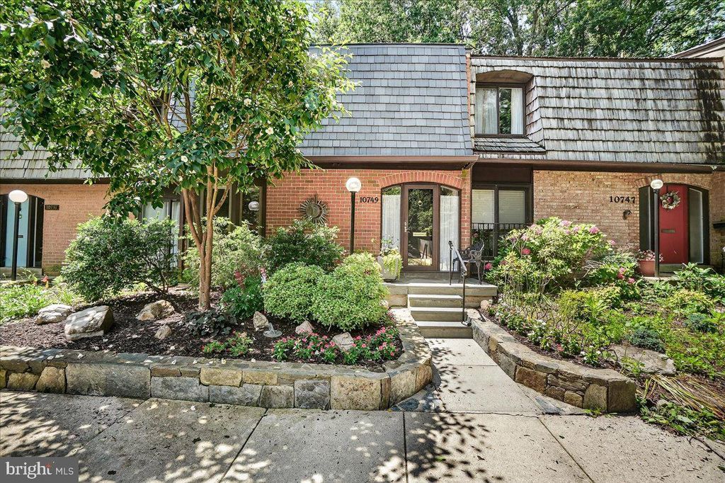 10749 DEBORAH DR, Potomac, MD 20854