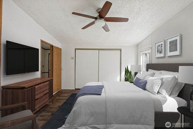 6044 SW Old Clifton Road, Port Orchard, WA 98367