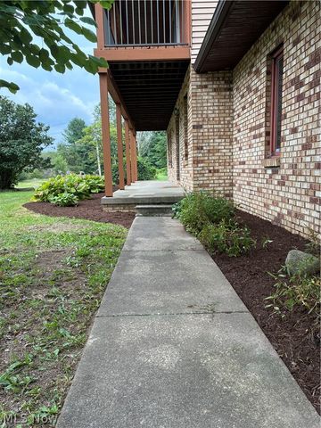 13517 Pleasant Home Road, Marshallville, OH 44645