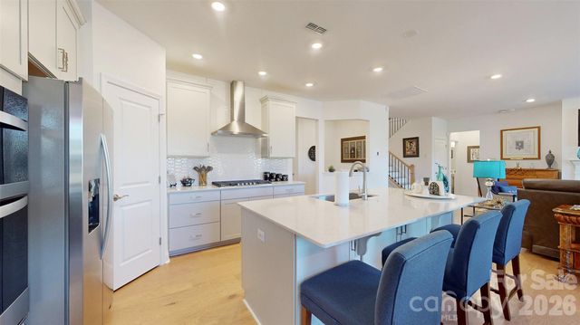 2023 Waxhaw Crossing Drive 245, Waxhaw, NC 28173