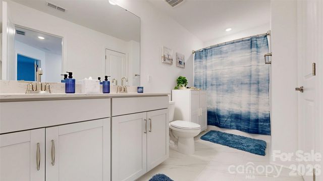 2023 Waxhaw Crossing Drive 245, Waxhaw, NC 28173