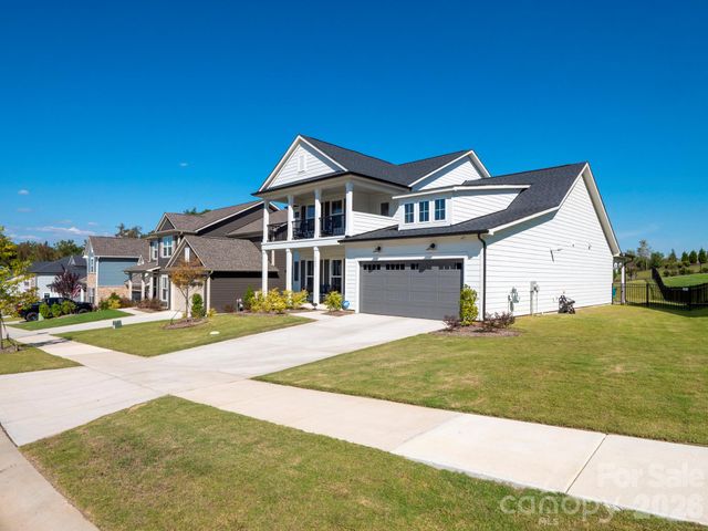 2023 Waxhaw Crossing Drive 245, Waxhaw, NC 28173