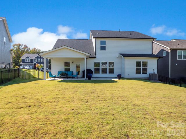 2023 Waxhaw Crossing Drive 245, Waxhaw, NC 28173