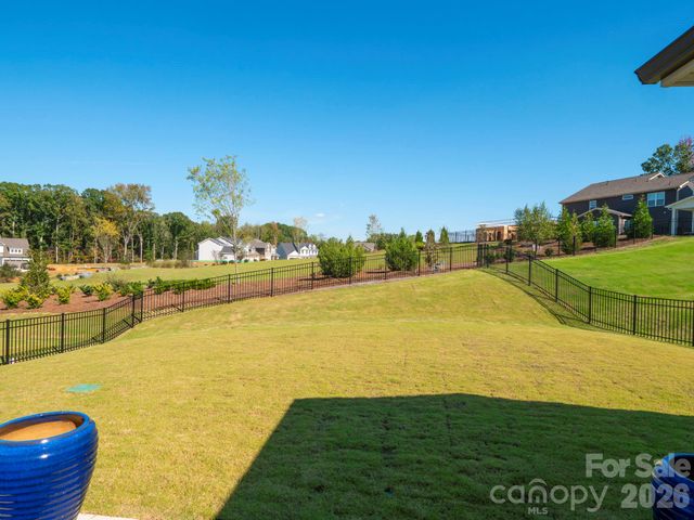 2023 Waxhaw Crossing Drive 245, Waxhaw, NC 28173