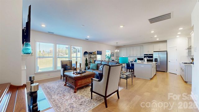 2023 Waxhaw Crossing Drive 245, Waxhaw, NC 28173