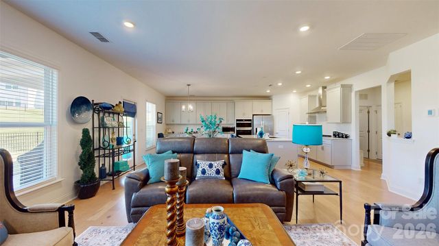 2023 Waxhaw Crossing Drive 245, Waxhaw, NC 28173