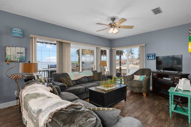 1048 CR 184, Carthage, TX 75633