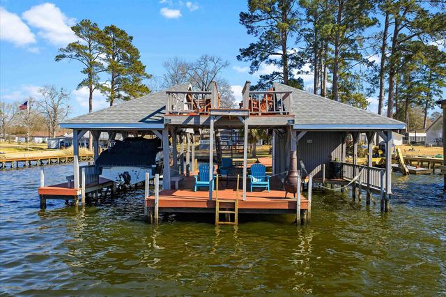 1048 CR 184, Carthage, TX 75633