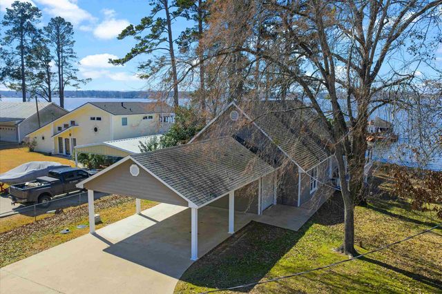 1048 CR 184, Carthage, TX 75633