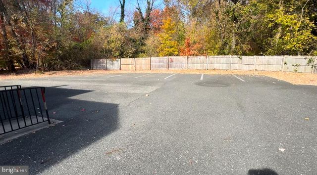 1868 GREENTREE RD, Cherry Hill, NJ 08003