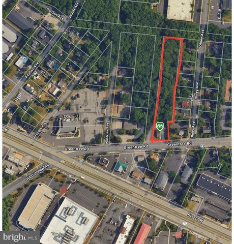 1868 GREENTREE RD, Cherry Hill, NJ 08003