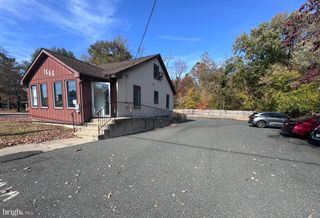 1868 GREENTREE RD, Cherry Hill, NJ 08003