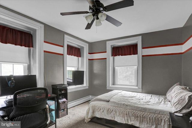 520 SUNDAY RD, Lenhartsville, PA 19534