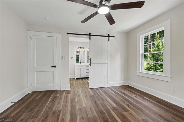 416 Woodsway Drive, Lexington, NC 27292