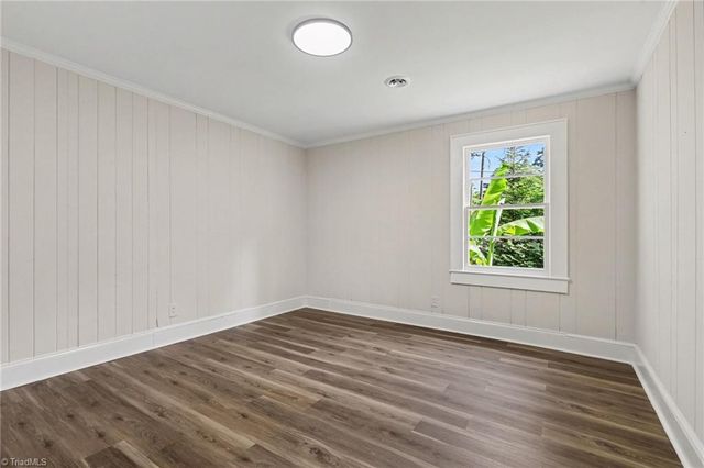 416 Woodsway Drive, Lexington, NC 27292