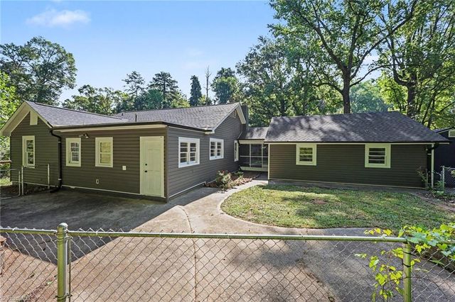 416 Woodsway Drive, Lexington, NC 27292