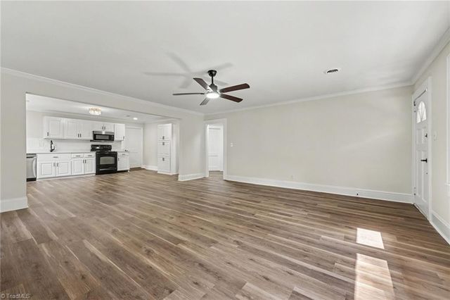416 Woodsway Drive, Lexington, NC 27292