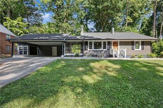 416 Woodsway Drive, Lexington, NC 27292