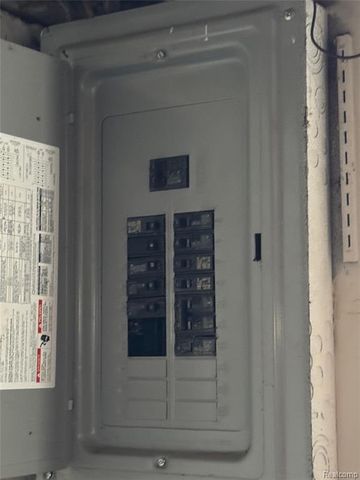 11845 Laing Street, Detroit, MI 48224