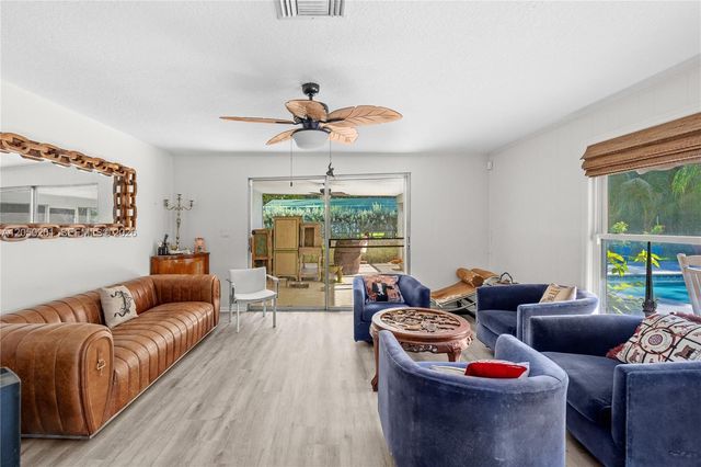 1068 D Rd, Loxahatchee, FL 33470