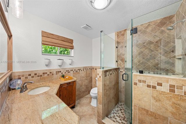 1068 D Rd, Loxahatchee, FL 33470