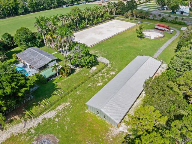 1068 D Rd, Loxahatchee, FL 33470
