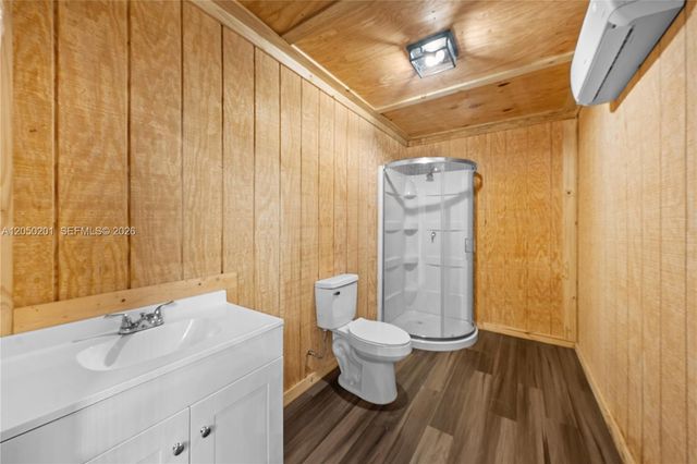 1068 D Rd, Loxahatchee, FL 33470