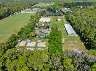 1068 D Rd, Loxahatchee, FL 33470
