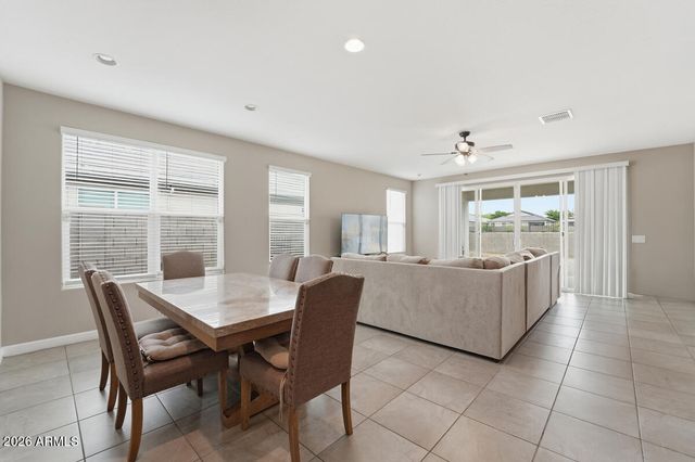 4411 W DESERT Lane, Laveen, AZ 85339