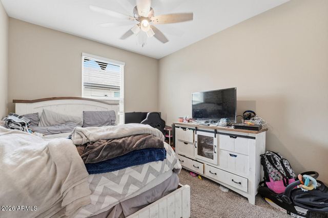 4411 W DESERT Lane, Laveen, AZ 85339