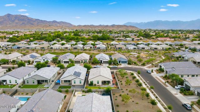 4411 W DESERT Lane, Laveen, AZ 85339