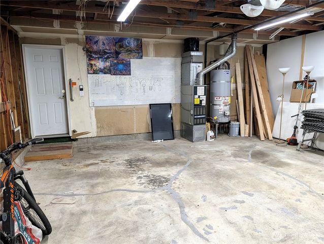 11823 150th Street Ct E, Puyallup, WA 98374