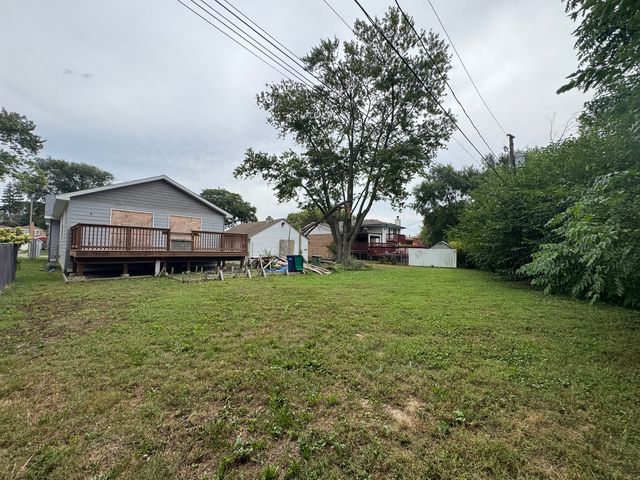 9630 S Sacramento Avenue, Evergreen Park, IL 60805