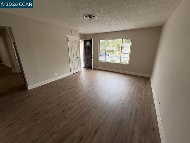 1708 Crestview Drive, Antioch, CA 94509