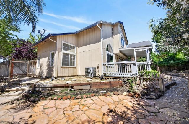 4038 Diane Dr, Antelope, CA 95843