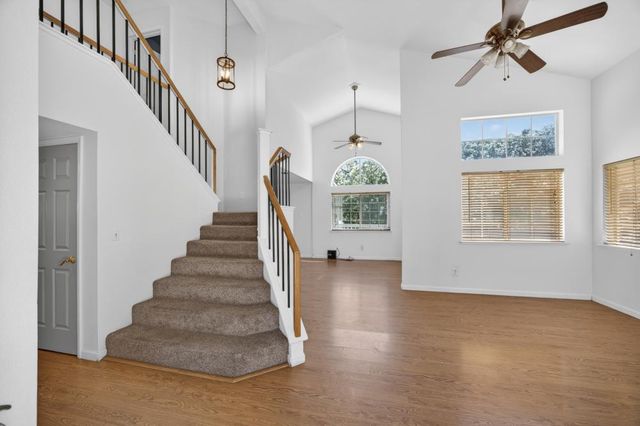 4038 Diane Dr, Antelope, CA 95843