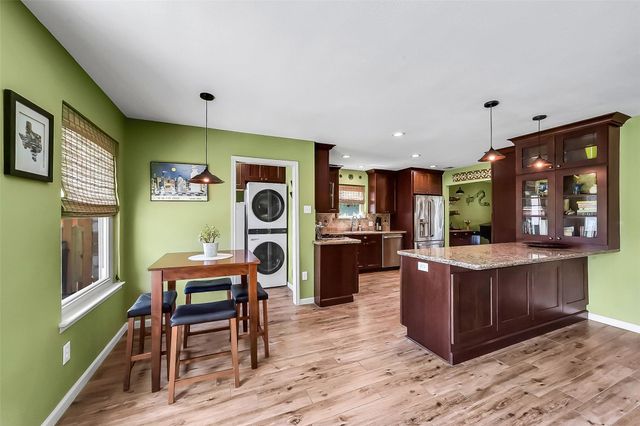2531 Sugar Mill Drive, Sugar Land, TX 77479