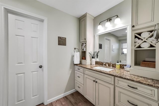 2531 Sugar Mill Drive, Sugar Land, TX 77479