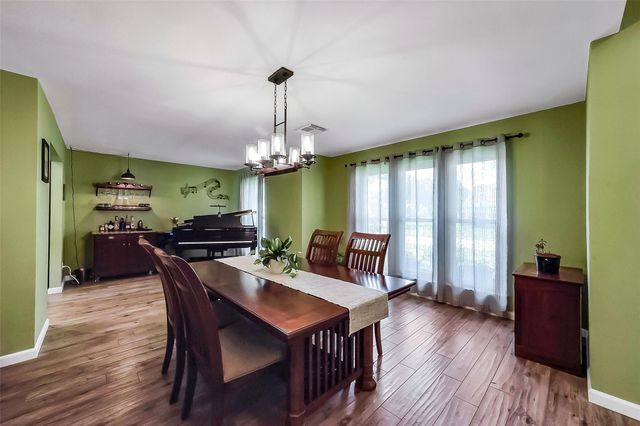 2531 Sugar Mill Drive, Sugar Land, TX 77479