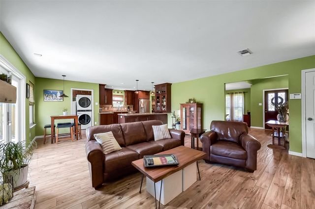 2531 Sugar Mill Drive, Sugar Land, TX 77479