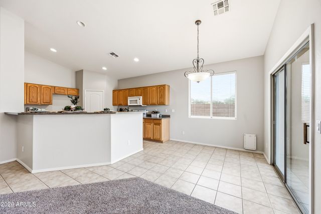 4200 E AUGUSTA Avenue, Chandler, AZ 85249