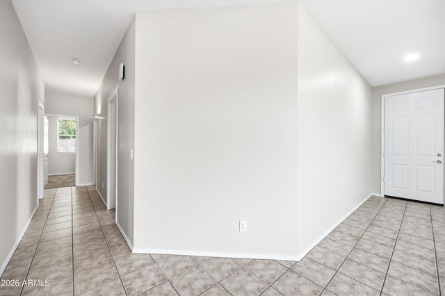 4200 E AUGUSTA Avenue, Chandler, AZ 85249