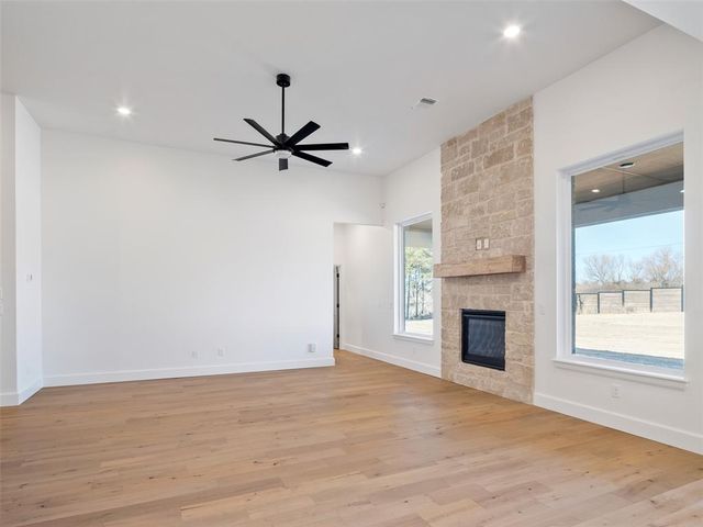 9225 SW 90th Street, Mustang, OK 73064