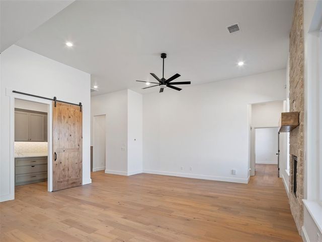 9225 SW 90th Street, Mustang, OK 73064