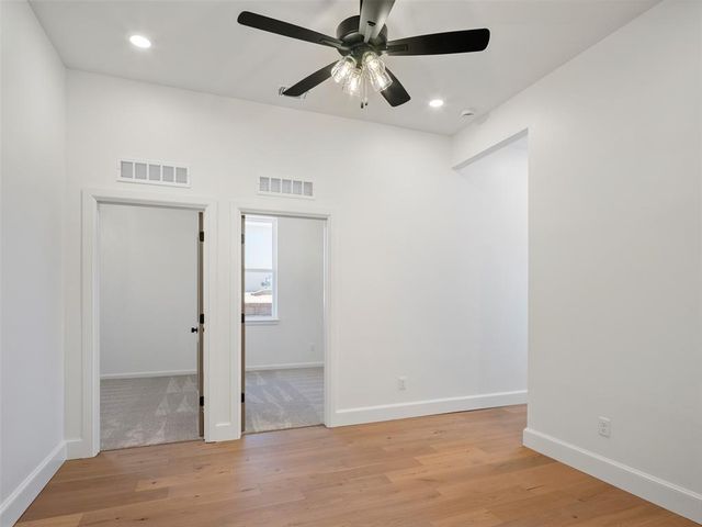 9225 SW 90th Street, Mustang, OK 73064