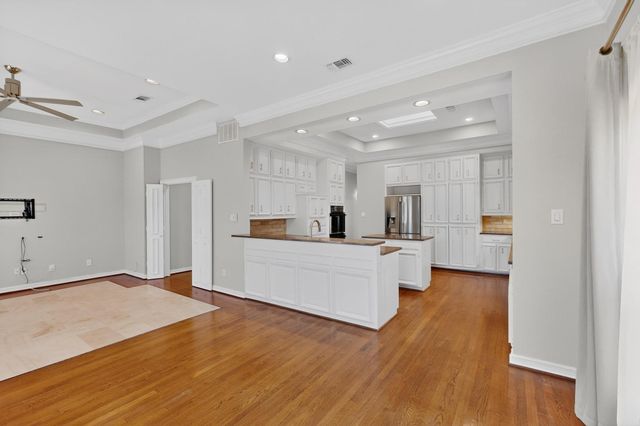 2648 Brookside Drive, Irving, TX 75063