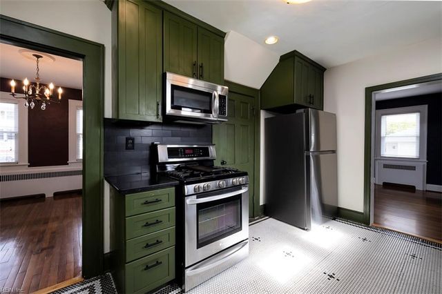 1601 A ST, Portsmouth, VA 23704