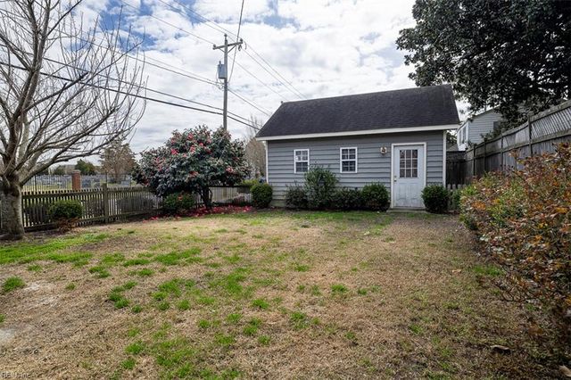 1601 A ST, Portsmouth, VA 23704